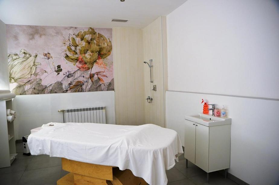 Charming One Bed Apartment 423 In Main Flora Building Borovec Exteriér fotografie
